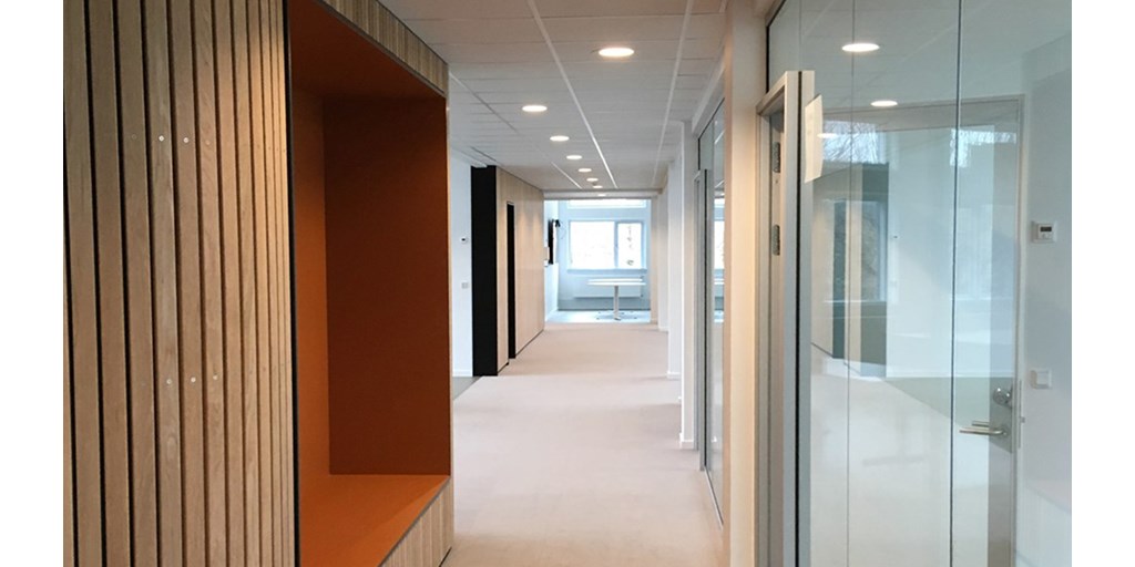 Eller journalist bytte rundt Totalrenoveret hovedbygning til Roskilde Universitet | Bygningsstyrelsen